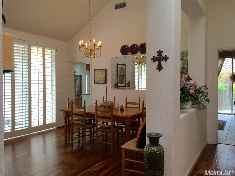 5010 Regency Dr, Rocklin, CA 95677 photo 5