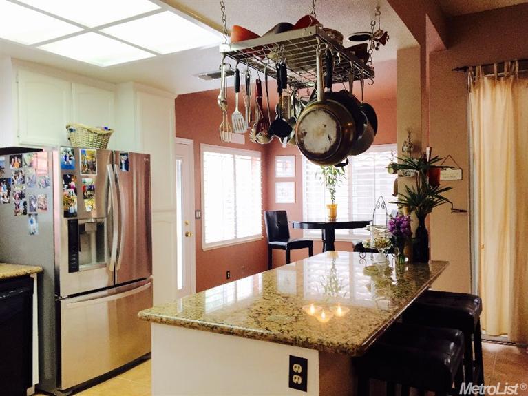 5010 Regency Dr, Rocklin, CA 95677 photo 7