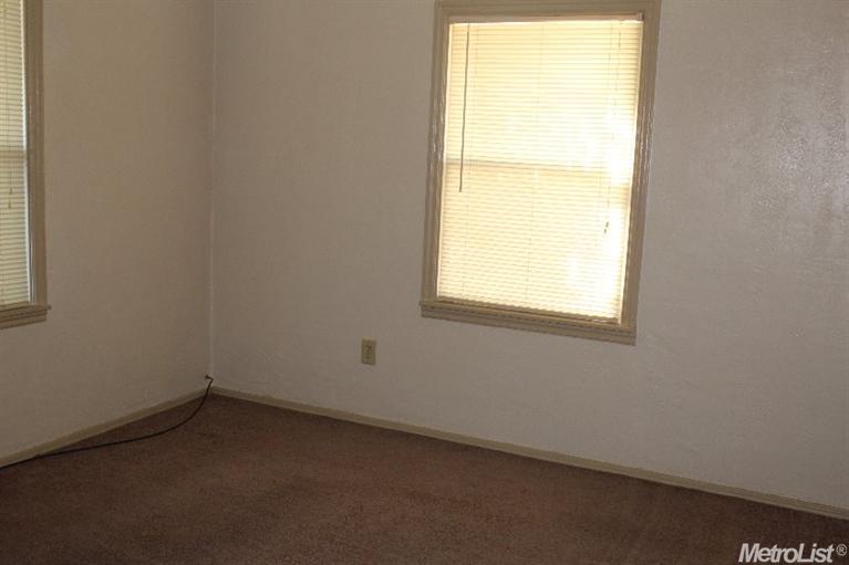 129 Pueblo, Modesto, CA 95351 photo 5