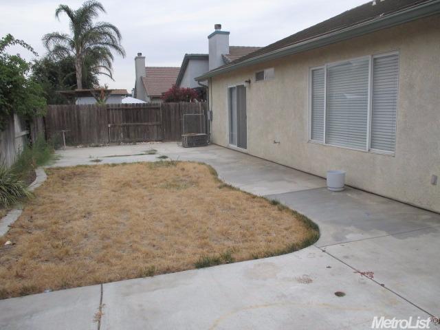 1033 Norman Dr, Manteca, CA 95336 photo 19