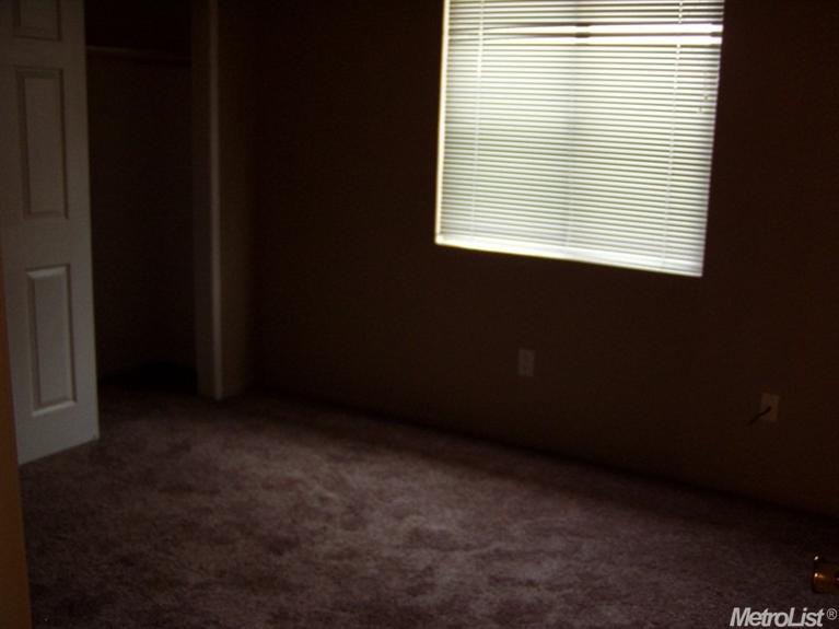 94 Barbados, Merced, CA 95341 photo 7