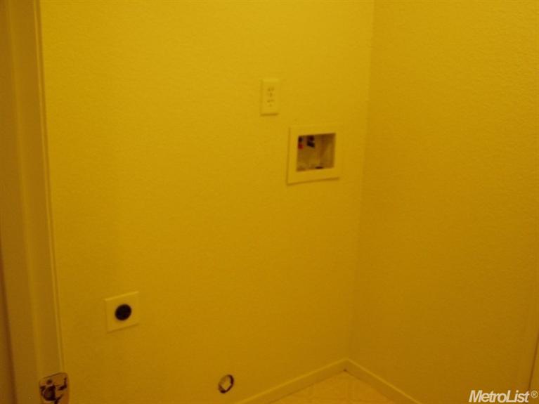 94 Barbados, Merced, CA 95341 photo 10
