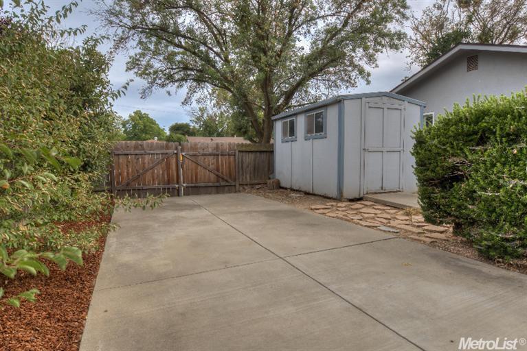 1306 Alder Pl, Davis, CA 95618 photo 21