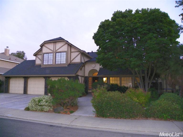 3812 Windwood Pl, Modesto, CA 95355 photo 1