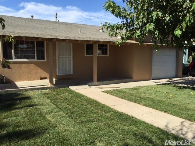 1533 Lassen Ave, Modesto, CA 95358 photo 2