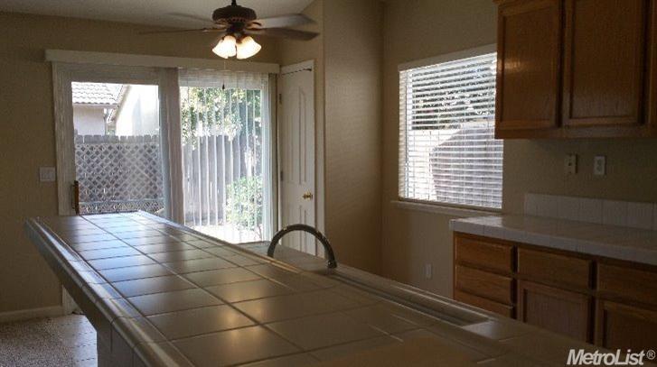 1024 Bristow St, Manteca, CA 95336 photo 4