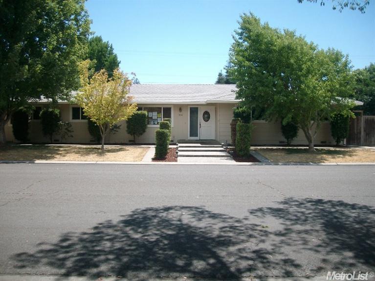3124 Williamsburg Way, Modesto, CA 95355 photo 1