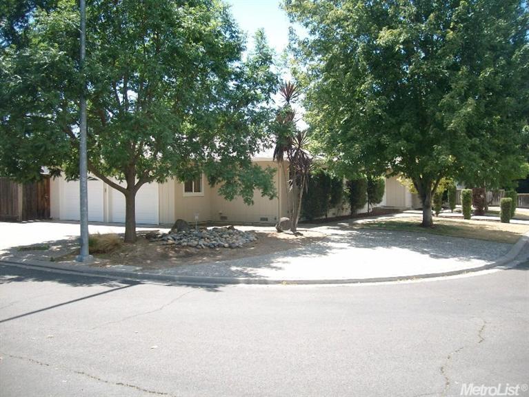 3124 Williamsburg Way, Modesto, CA 95355 photo 3