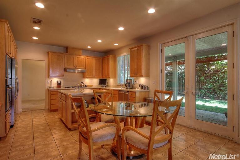 2205 Excelsior Way, Modesto, CA 95356 photo 3