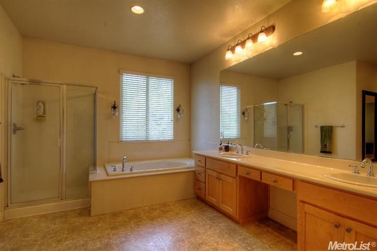 2205 Excelsior Way, Modesto, CA 95356 photo 14