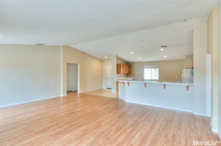 4321 Grafton Cir, Mather, CA 95655 photo 9