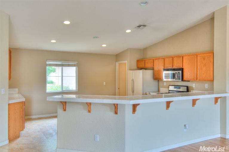 4321 Grafton Cir, Mather, CA 95655 photo 4