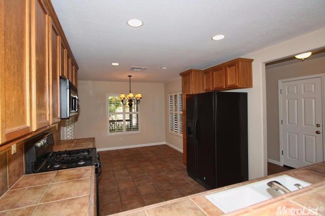 1189 Brae Ct, Folsom, CA 95630 photo 9