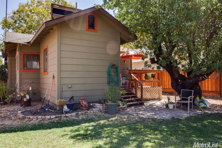 309 Orange Ave, Modesto, CA 95350 photo 9