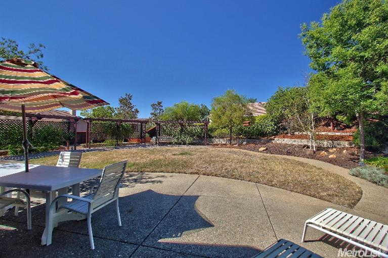 2805 Executive Ct, Rocklin, CA 95765 photo 3