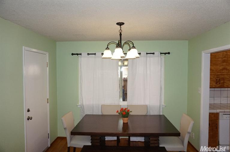 1019 Mason St, Lodi, CA 95242 photo 3