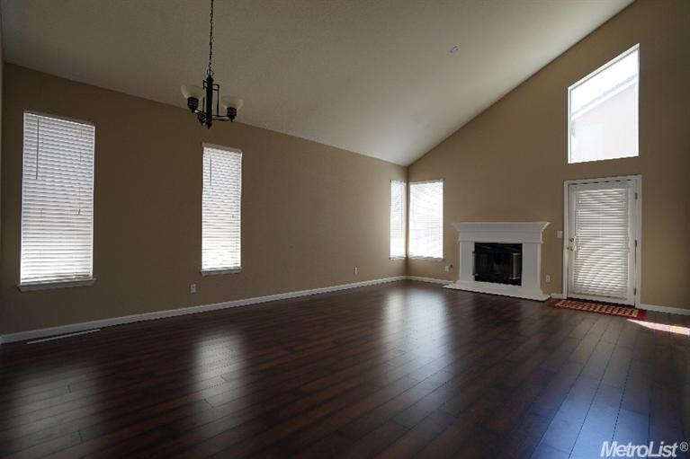 2314 Fallwater Ln, Carmichael, CA 95608 photo 4