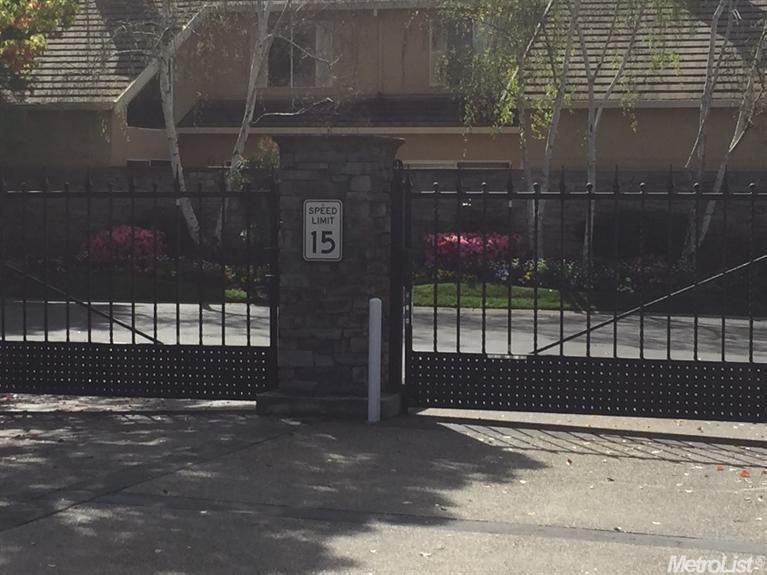 2314 Fallwater Ln, Carmichael, CA 95608 photo 20