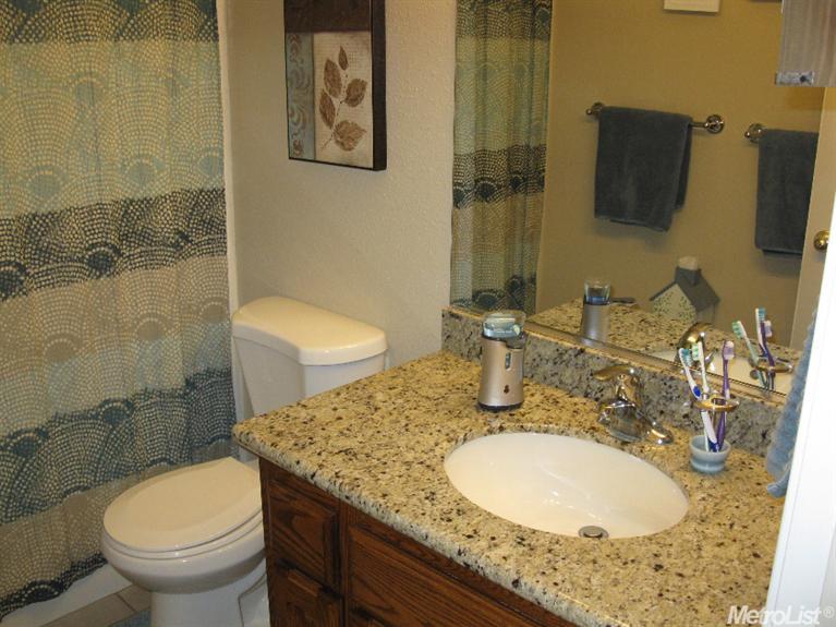 1910 Spring Valley Way, Tracy, CA 95377 photo 11