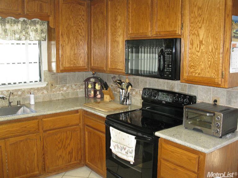 1910 Spring Valley Way, Tracy, CA 95377 photo 4