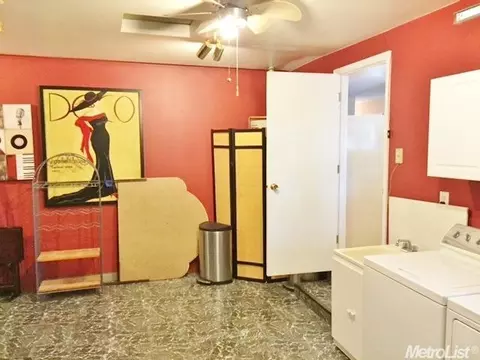 1601 Primrose Ln, Modesto, CA 95355 photo 11