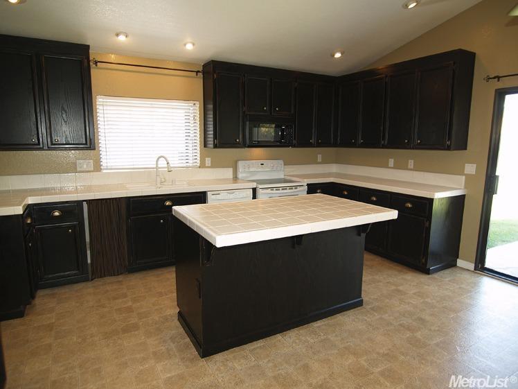 2104 Noelle Ct, Modesto, CA 95355 photo 9