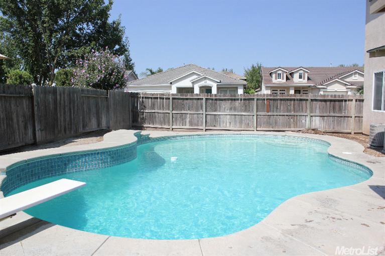 3200 Parkcrest Dr, Modesto, CA 95355 photo 12