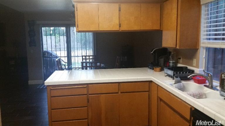 2637 Riverbend Dr, Modesto, CA 95351 photo 8