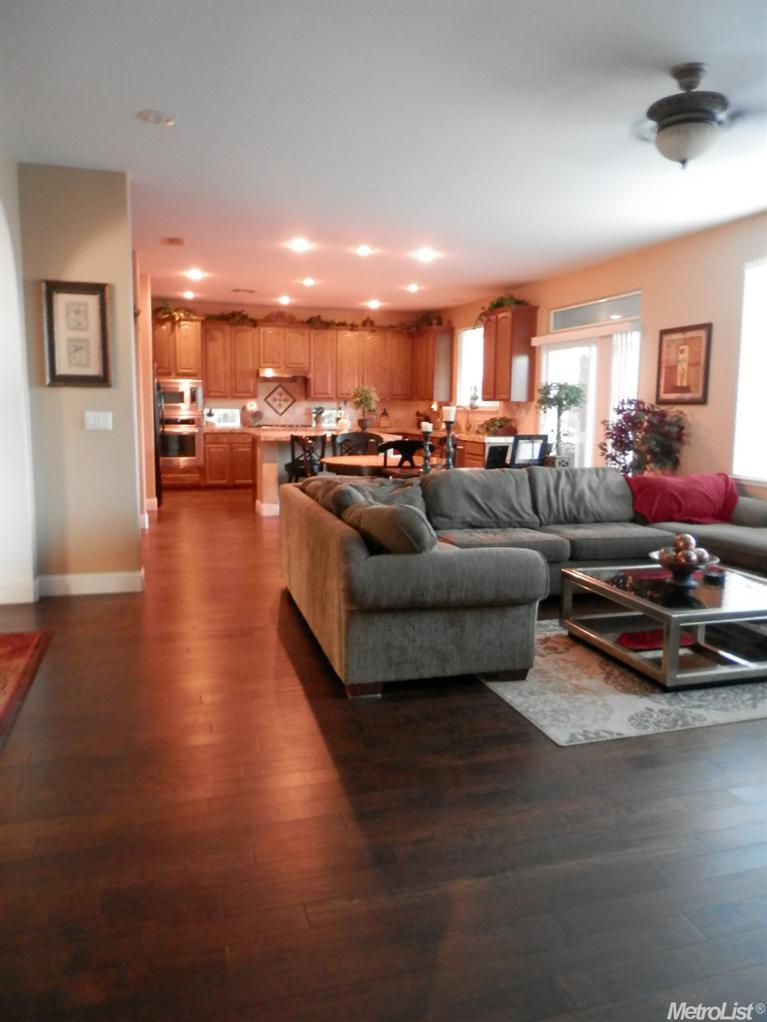 3308 Edgeview Dr, Modesto, CA 95355 photo 8