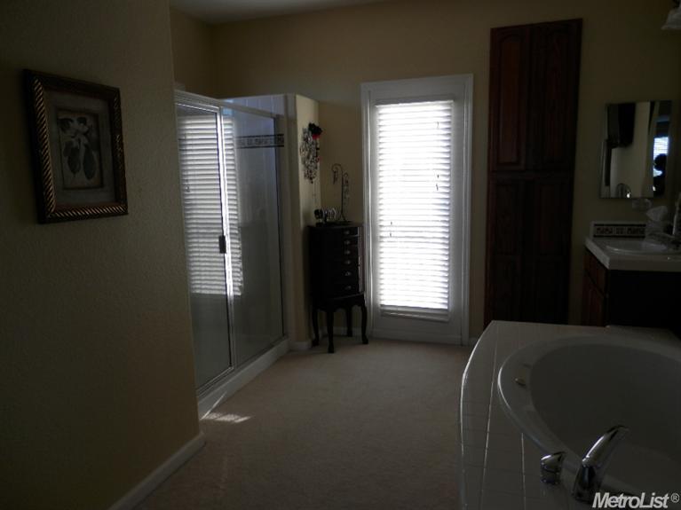 3308 Edgeview Dr, Modesto, CA 95355 photo 17