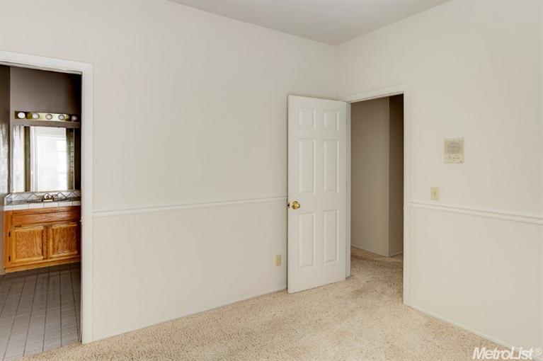 2304 Eagle Ct, Rocklin, CA 95677 photo 21
