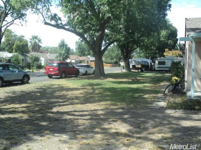 1605 Miller Ave, Modesto, CA 95350 photo 12