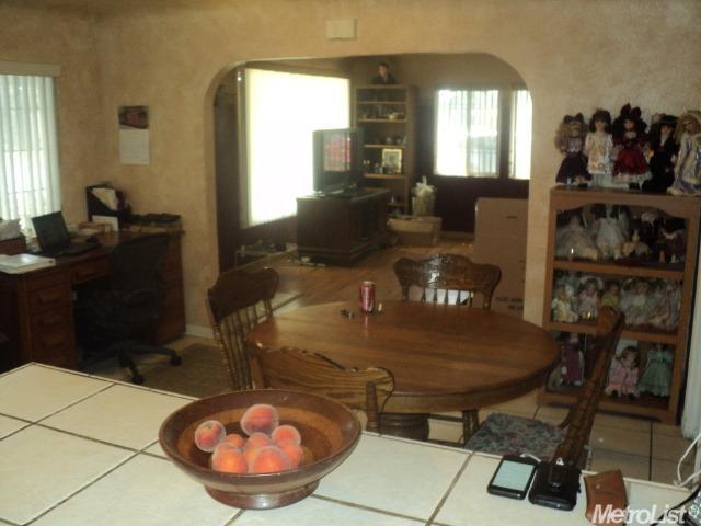 1605 Miller Ave, Modesto, CA 95350 photo 8