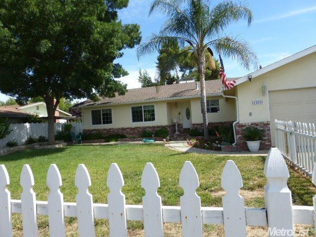 1508 Lucerne Ave, Gustine, CA 95322 photo 1