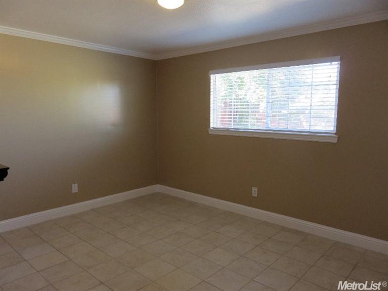 629 Cameron Way, Modesto, CA 95357 photo 13