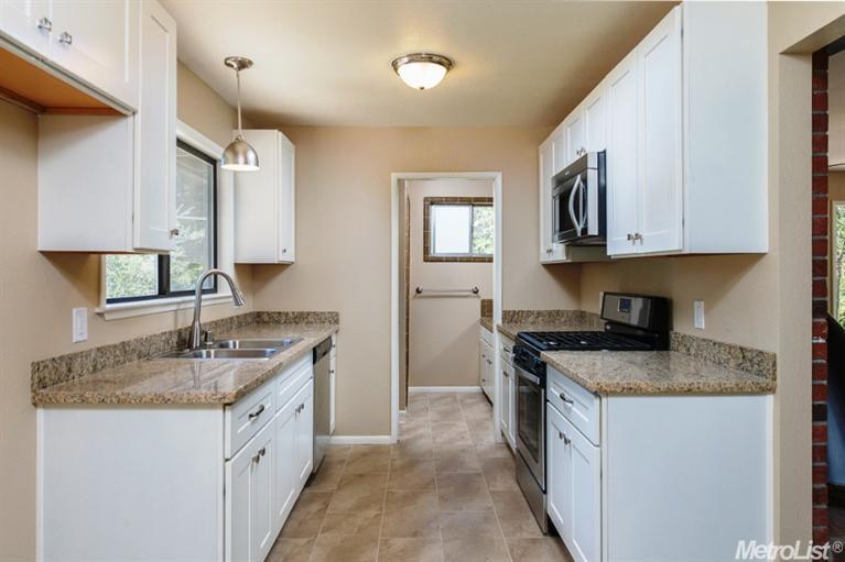 3711 Claire Dr, Carmichael, CA 95608 photo 24