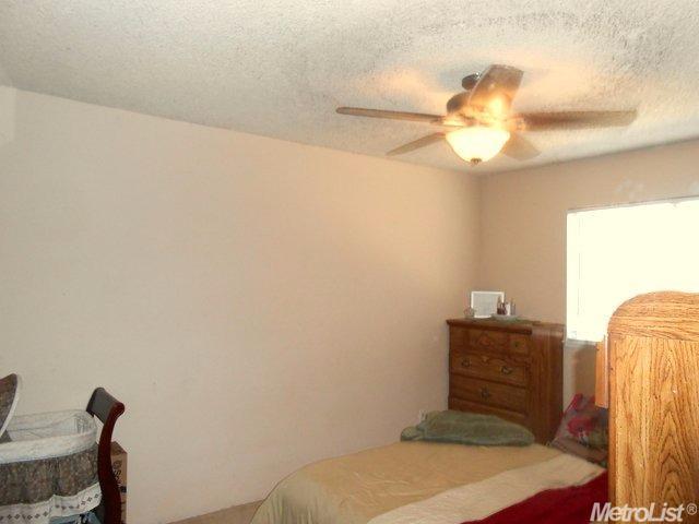 4125 E Orangeburg Ave, Modesto, CA 95355 photo 5