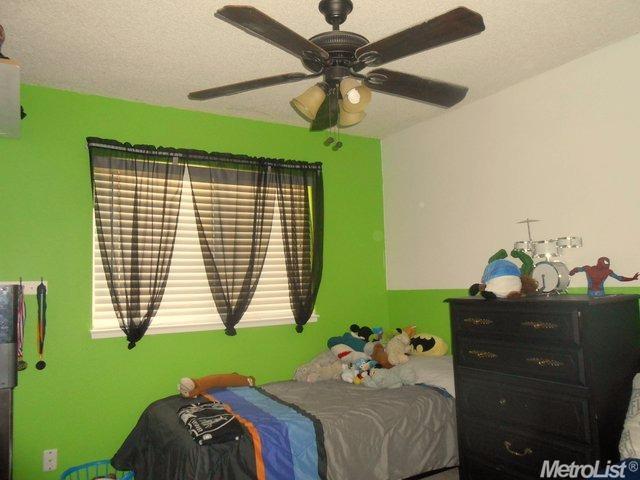 4125 E Orangeburg Ave, Modesto, CA 95355 photo 8