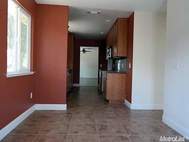 102 Bodem St, Modesto, CA 95350 photo 6