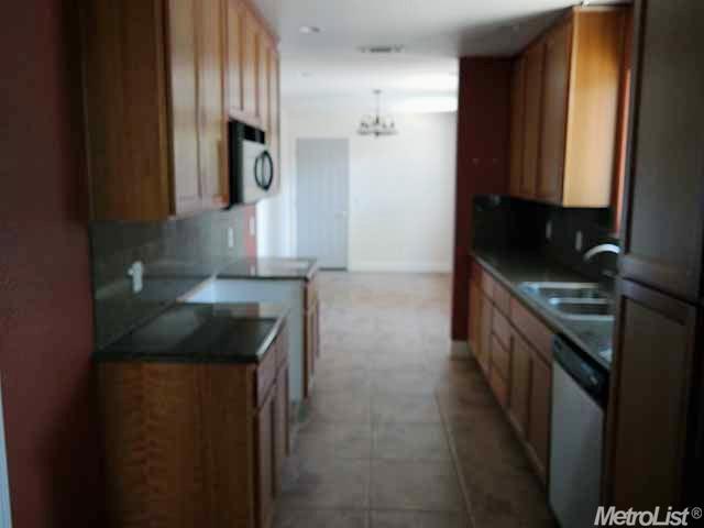102 Bodem St, Modesto, CA 95350 photo 10