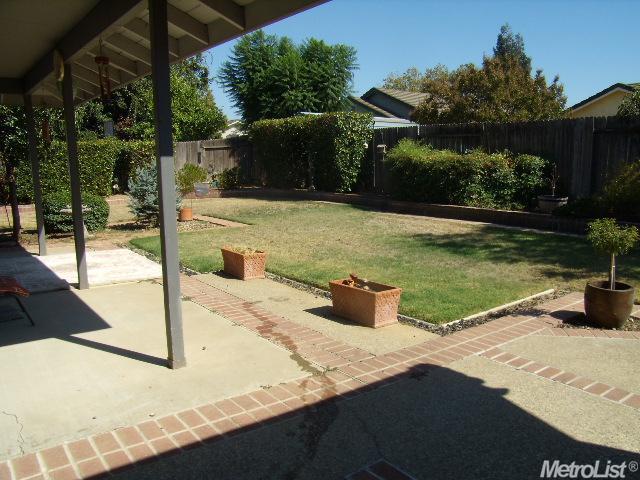 762 Corvey Cir, Galt, CA 95632 photo 15