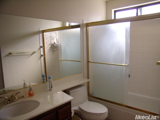 762 Corvey Cir, Galt, CA 95632 photo 9