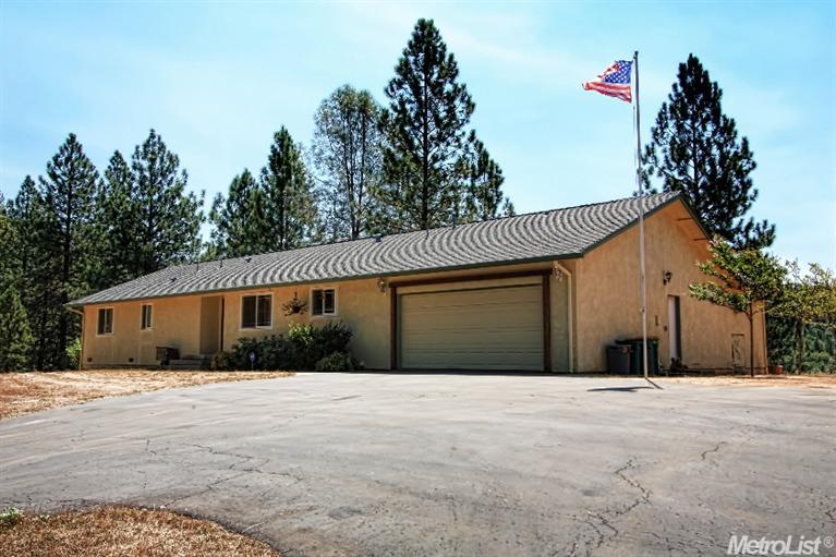 3680 Wilson Loop, Placerville, CA 95667 photo 2
