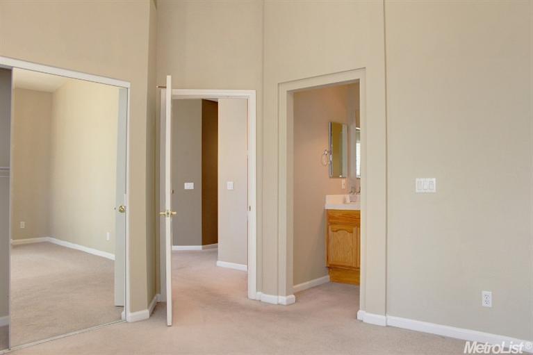 237 Buffet Ct, Folsom, CA 95630 photo 6