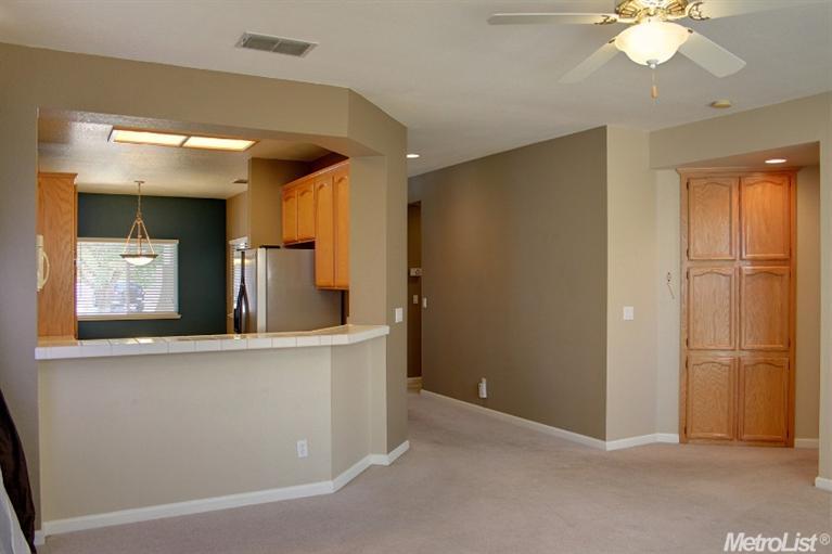 237 Buffet Ct, Folsom, CA 95630 photo 10
