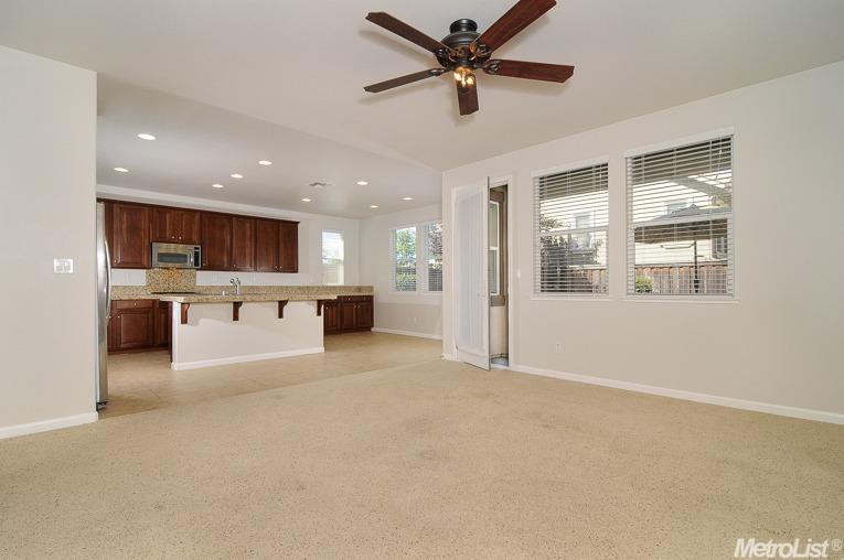 966 Campfire Cir, Rocklin, CA 95765 photo 5