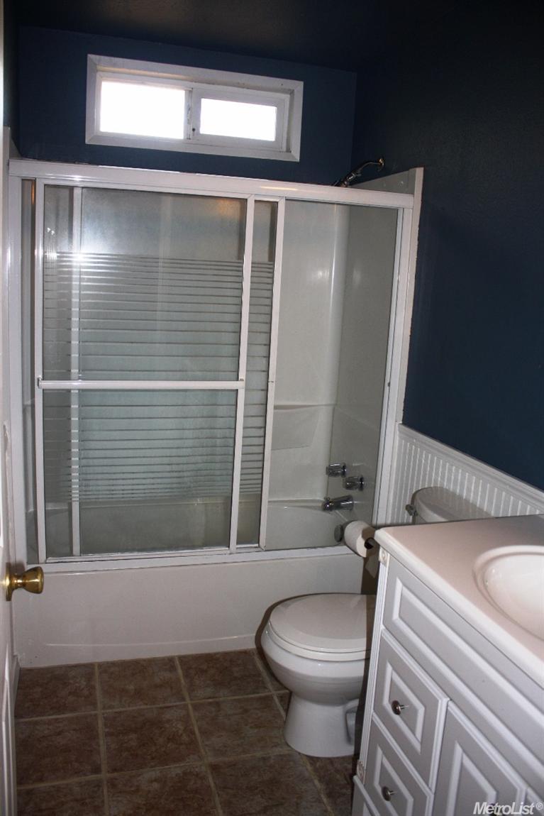 1629 Galvez Ave, Modesto, CA 95355 photo 9