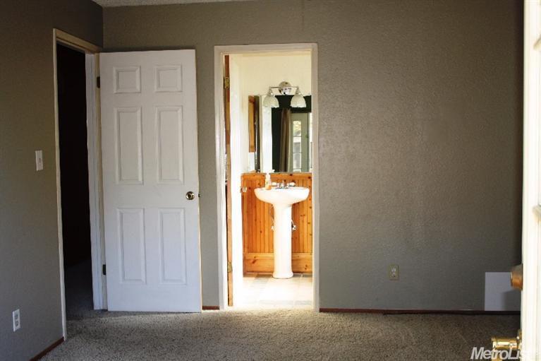 1629 Galvez Ave, Modesto, CA 95355 photo 12
