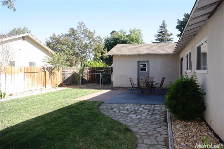 1629 Galvez Ave, Modesto, CA 95355 photo 18