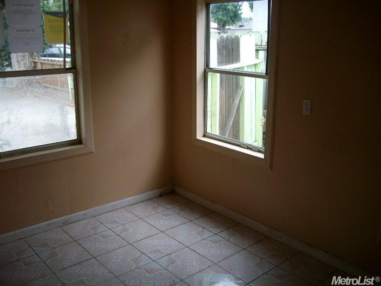 417 Oak, Modesto, CA 95351 photo 12